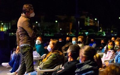 Edu Soto cierra con humor el recién nacido festival Rocart de Peñíscola