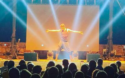 El espectáculo de Edu Soto bate récord en Melilla, mientras Luis Piedrahita triunfa en Zahara de los Atunes